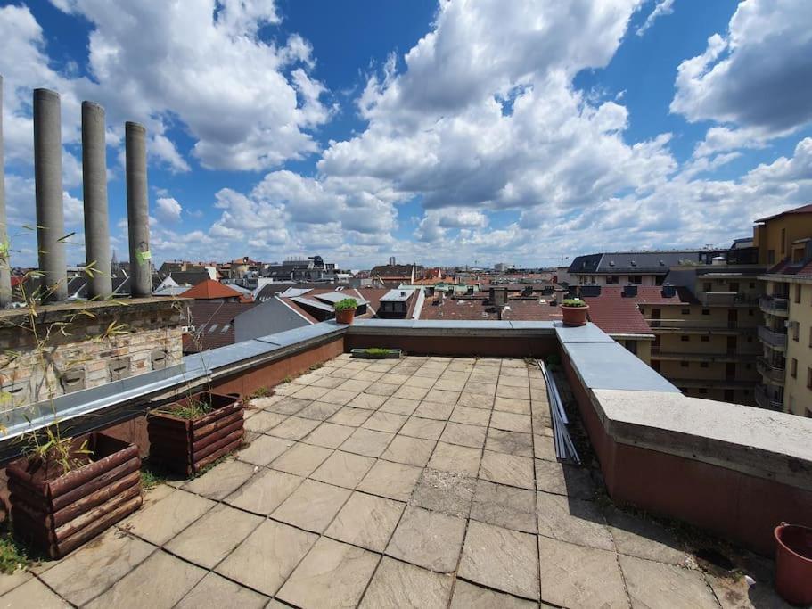 Master Apartment With Air Condition And Separated Rooftop Terrace Budapest Kültér fotó