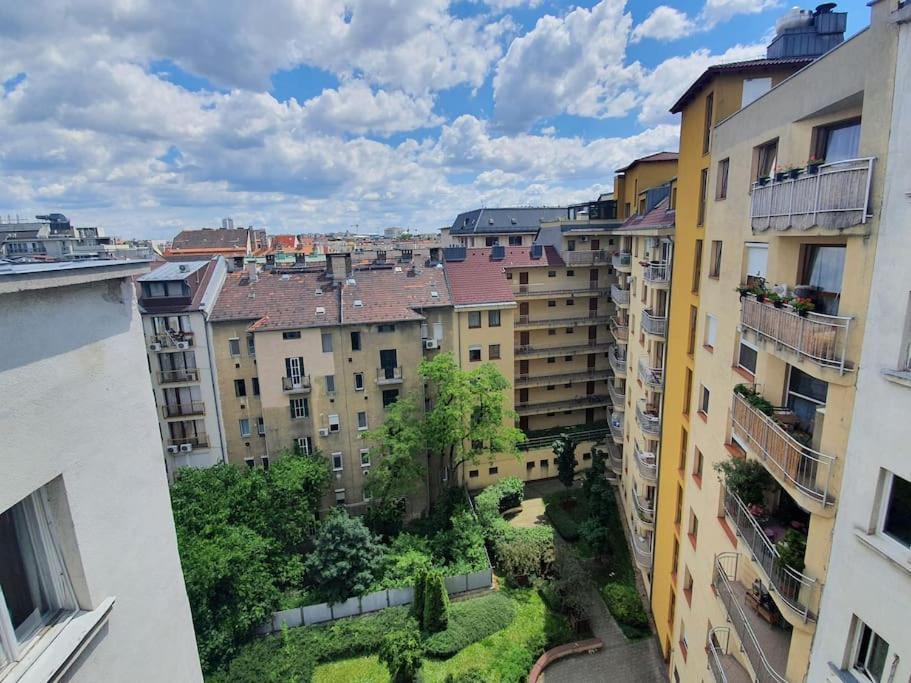 Master Apartment With Air Condition And Separated Rooftop Terrace Budapest Kültér fotó